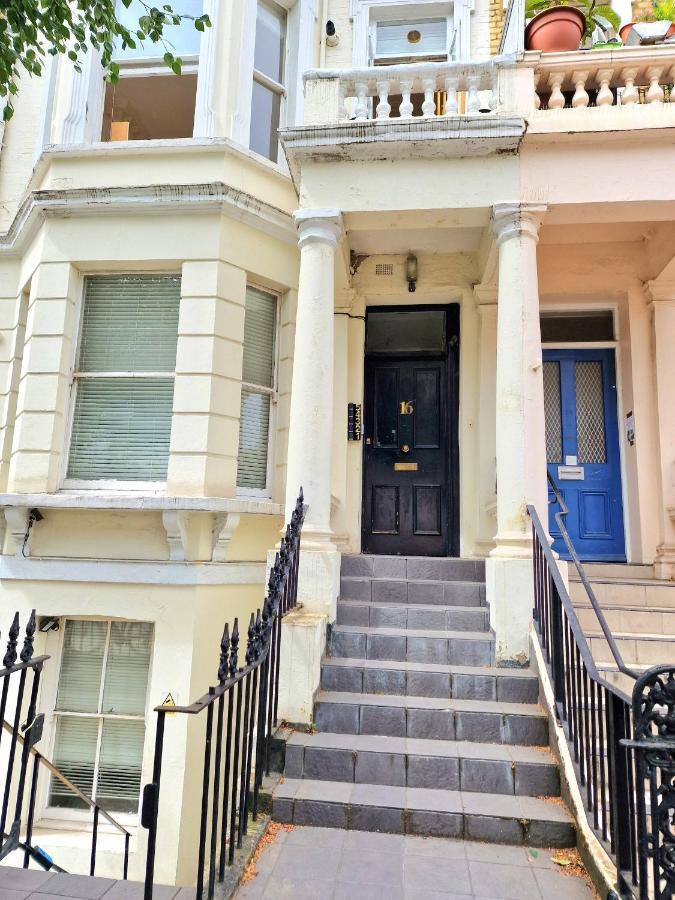 Cosy Home In Kensington - Great Location! 3 Minutes Walk To Earl'S Court Station ลอนดอน ภายนอก รูปภาพ